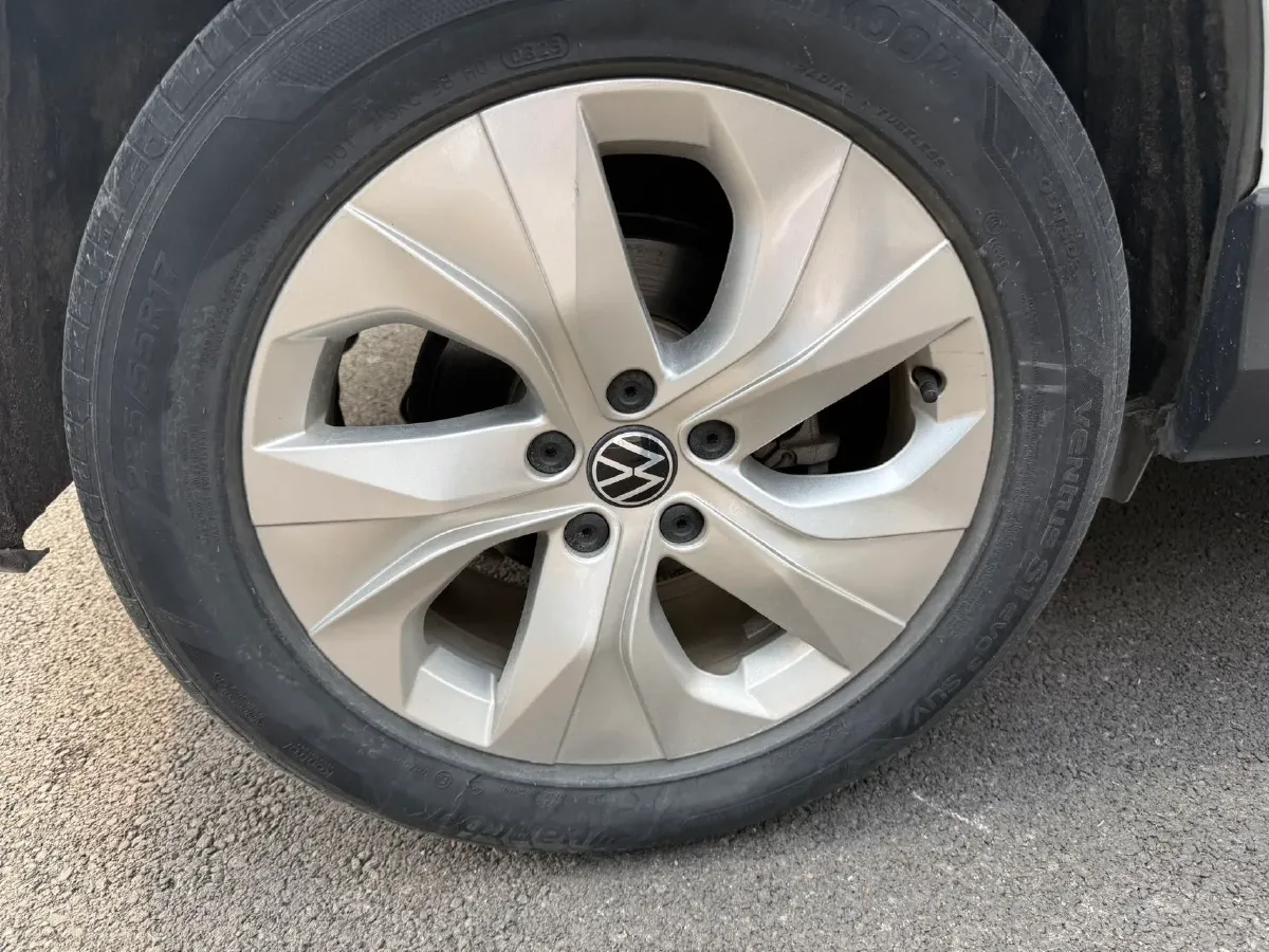 2023 Volkswagen Tharu 1.5T 160HP L4 7DCT,autocango,china used car exporter,china ev exporter,chinese used car exporter,chinese used ev exporter