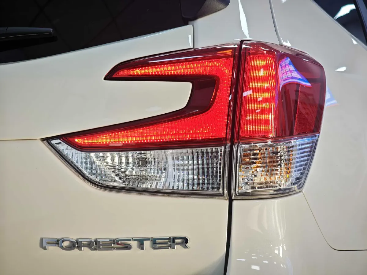 2021 Subaru Forester 2.0L 154HP H4 CVT,autocango,china used car exporter,china ev exporter,chinese used car exporter,chinese used ev exporter