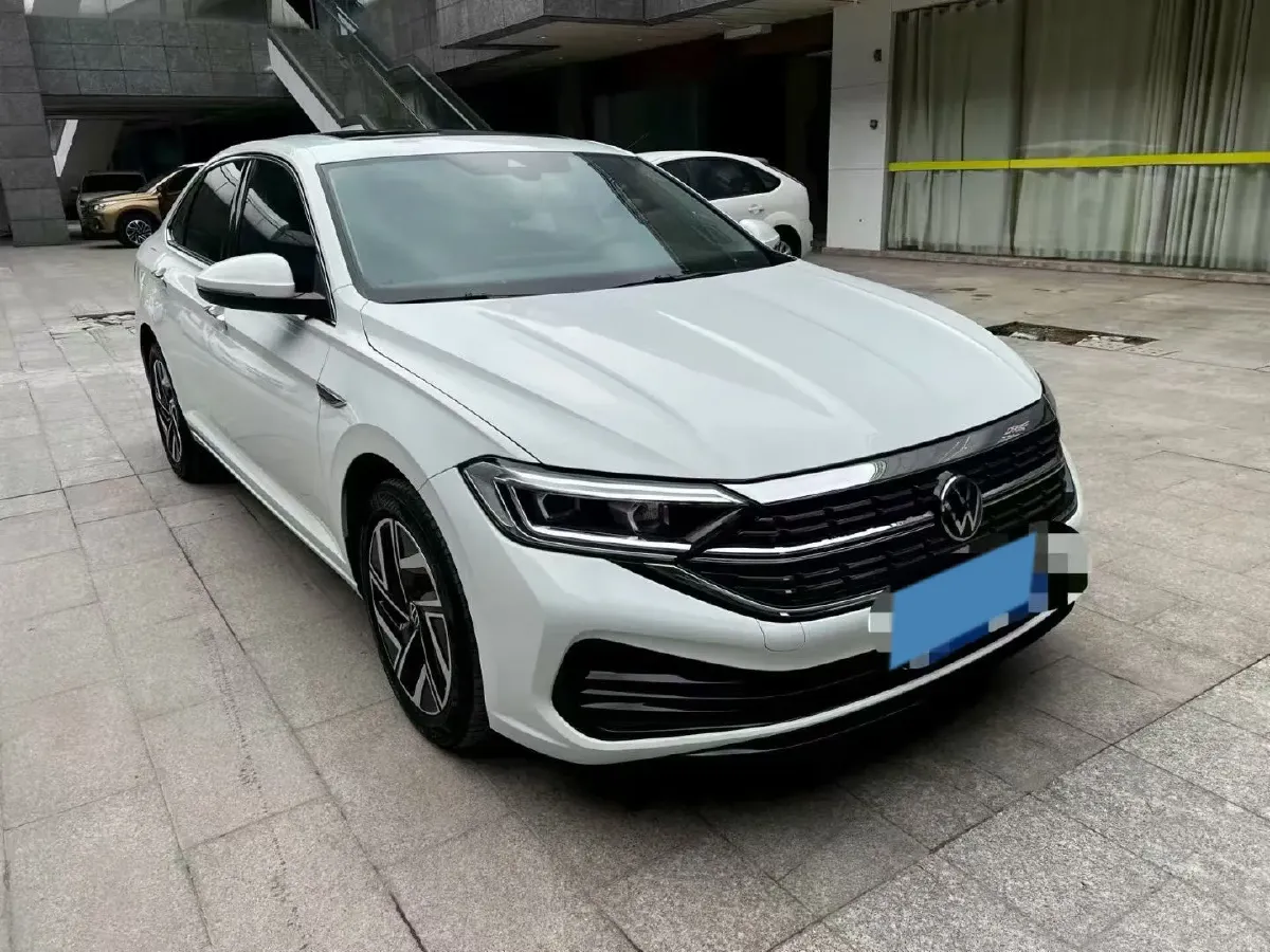 2023 Volkswagen Sagitar 1.5T 160HP L4 7DCT,autocango,china used car exporter,china ev exporter,chinese used car exporter,chinese used ev exporter