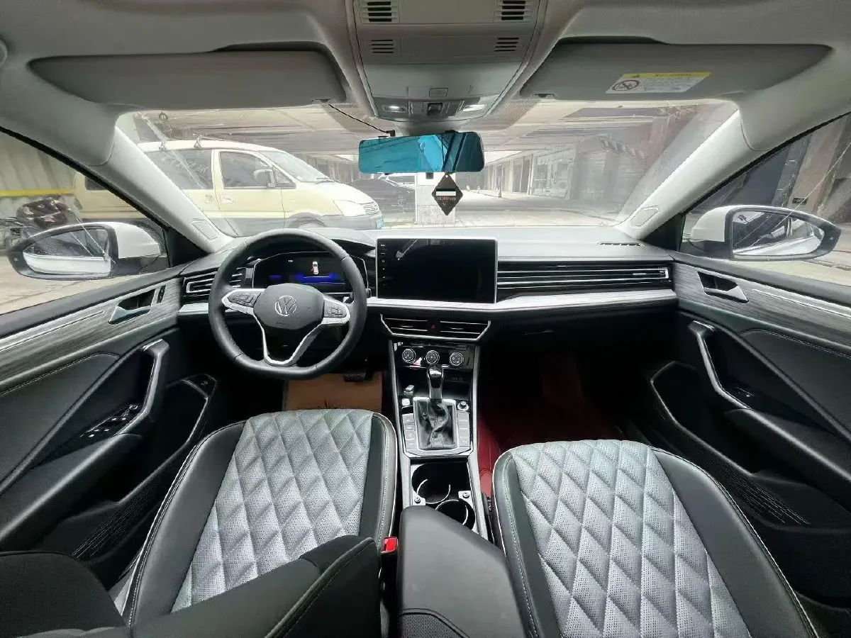 2023 Volkswagen Sagitar 1.5T 160HP L4 7DCT,autocango,china used car exporter,china ev exporter,chinese used car exporter,chinese used ev exporter