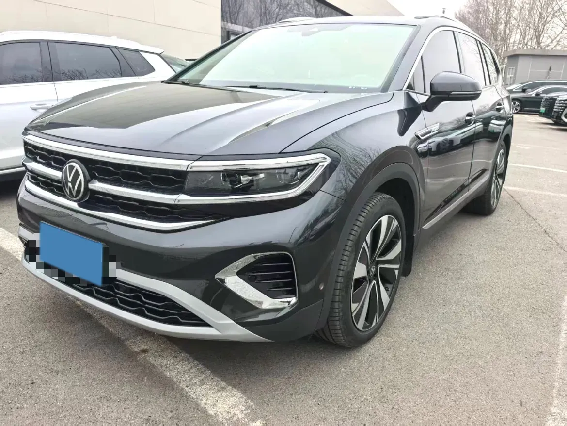 2021 Volkswagen Talagon 2.0T 220HP L4 7DCT,autocango,china used car exporter,china ev exporter,chinese used car exporter,chinese used ev exporter