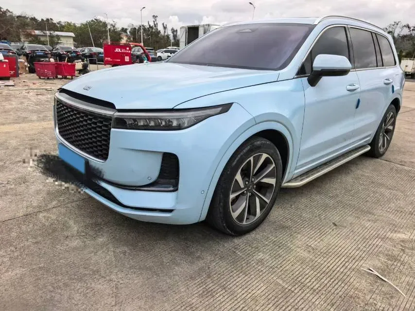2021 Li ONE Range Extended 131HP REEV 40.5KWH,autocango,china used car exporter,china ev exporter,chinese used car exporter,chinese used ev exporter