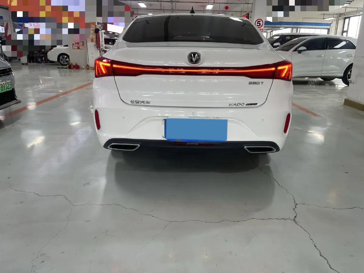 2022 ChangAn Eado 1.4T 160HP L4 7DCT,autocango,china used car exporter,china ev exporter,chinese used car exporter,chinese used ev exporter