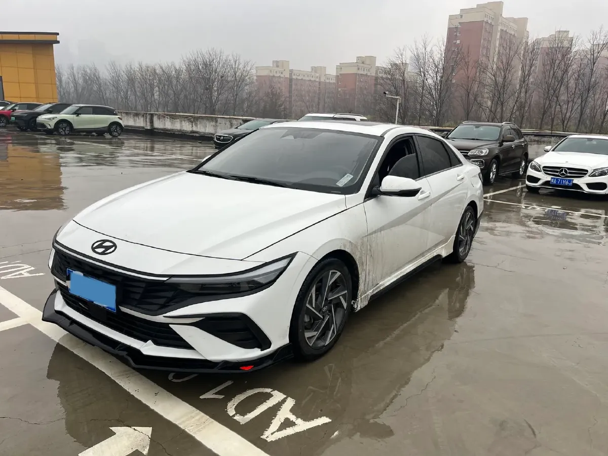 2023 Hyundai Elantra 1.5L 115HP L4 CVT,autocango,china used car exporter,china ev exporter,chinese used car exporter,chinese used ev exporter