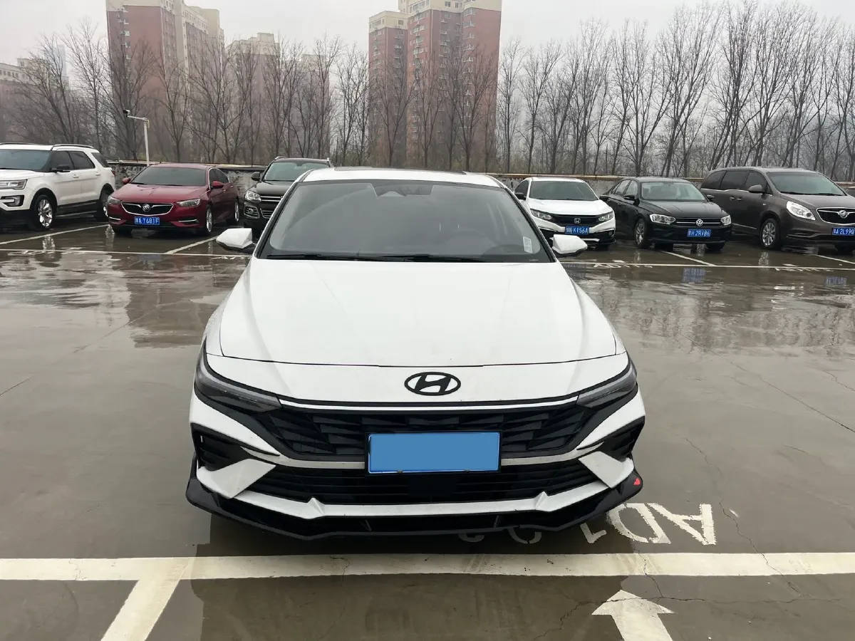 2023 Hyundai Elantra 1.5L 115HP L4 CVT,autocango,china used car exporter,china ev exporter,chinese used car exporter,chinese used ev exporter