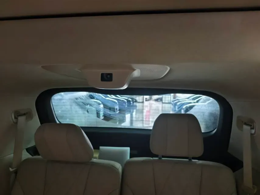 2024 AITO AITO M9 1.5T 152HP L4 REEV 42KWH,autocango,china used car exporter,china ev exporter,chinese used car exporter,chinese used ev exporter