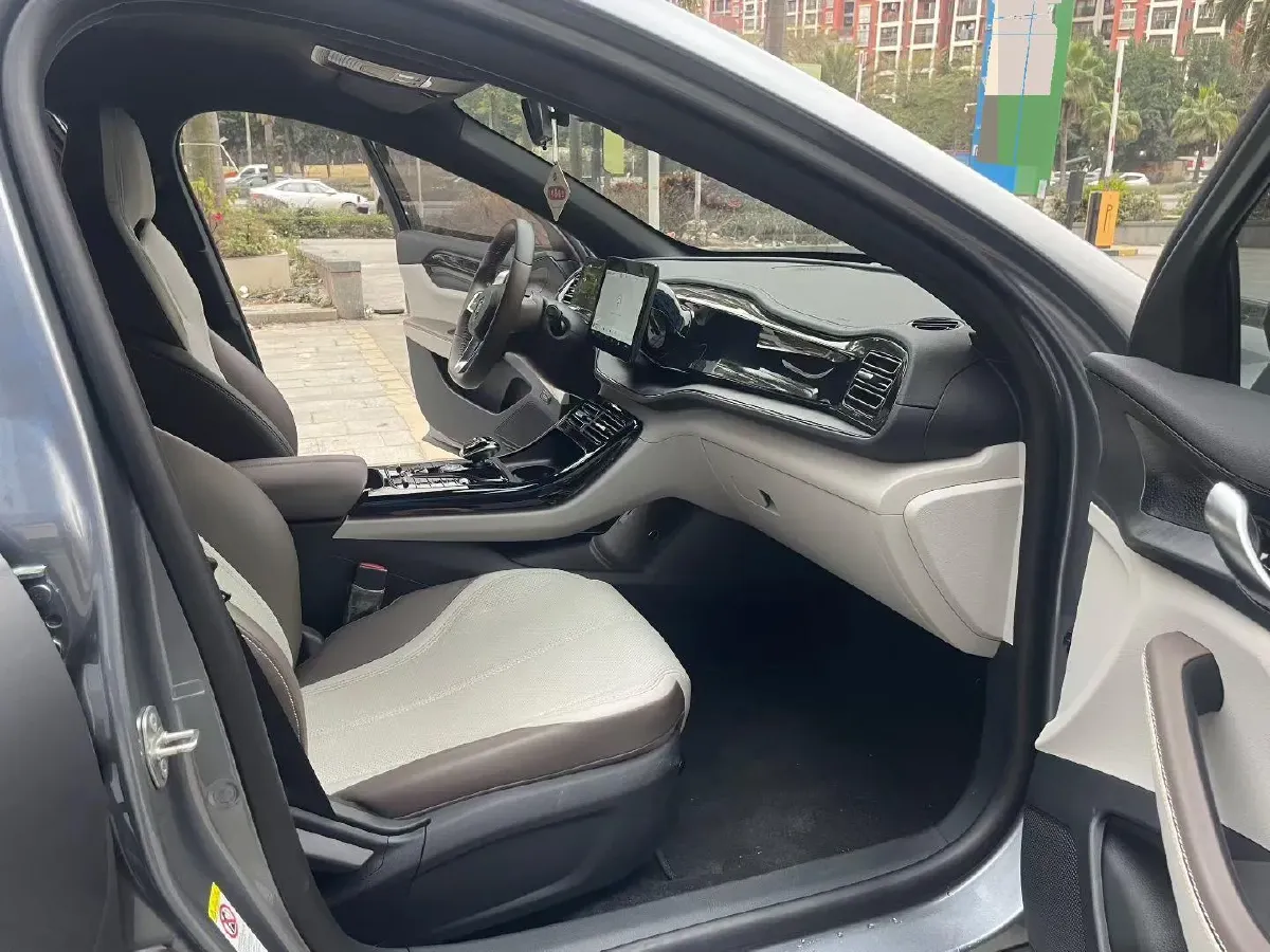 2023 BYD Qin Plus 1.5L 110HP L4 E-CVT PHEV 8.32KWH,autocango,china used car exporter,china ev exporter,chinese used car exporter,chinese used ev exporter