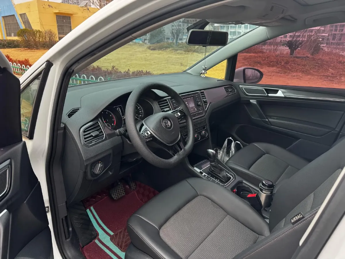 2018 Volkswagen Golf Sportsvan 1.4T 131HP L4 7DCT,autocango,china used car exporter,china ev exporter,chinese used car exporter,chinese used ev exporter