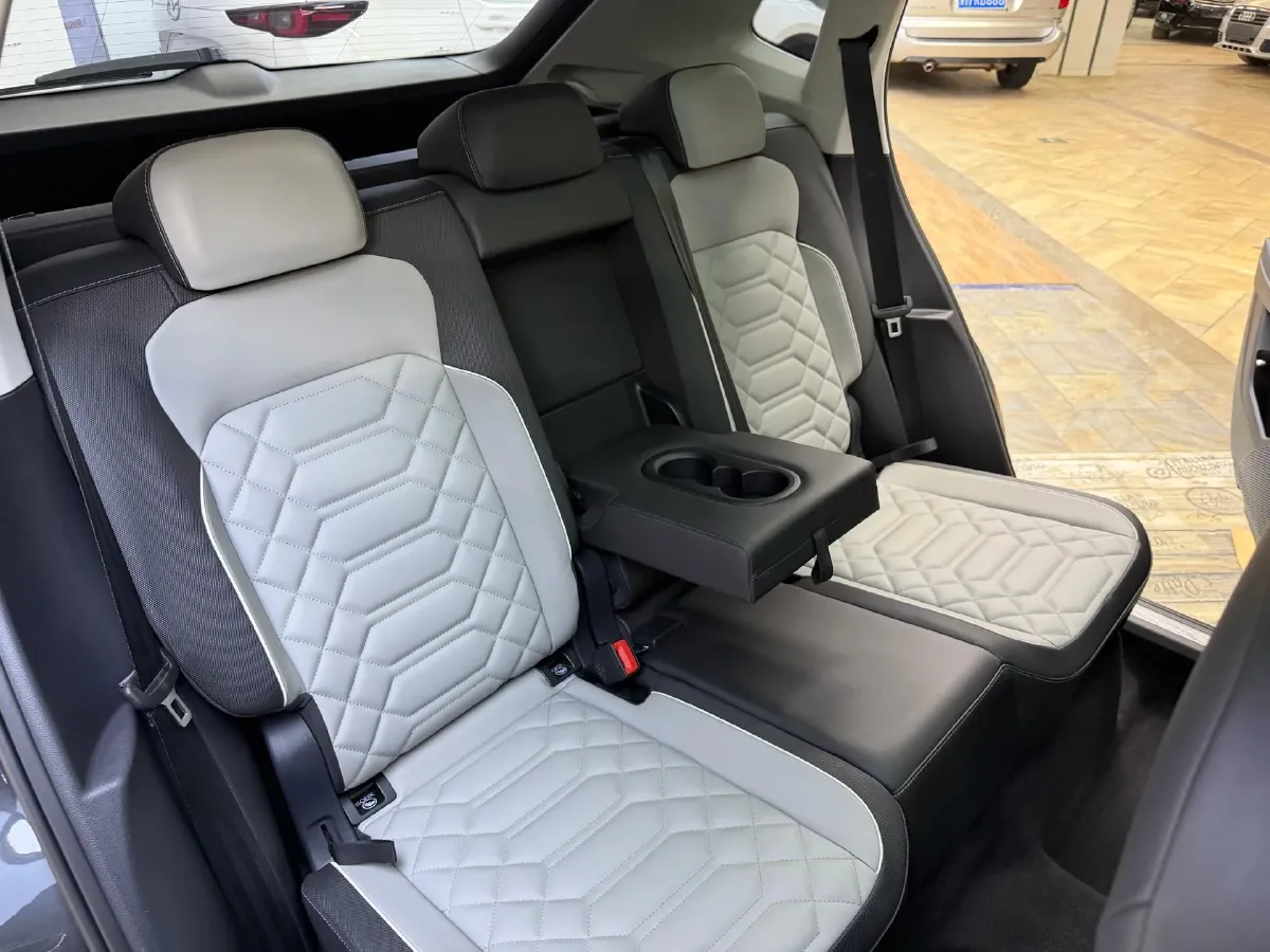 2023 Volkswagen Tayron 1.4T 150HP L4 7DCT,autocango,china used car exporter,china ev exporter,chinese used car exporter,chinese used ev exporter