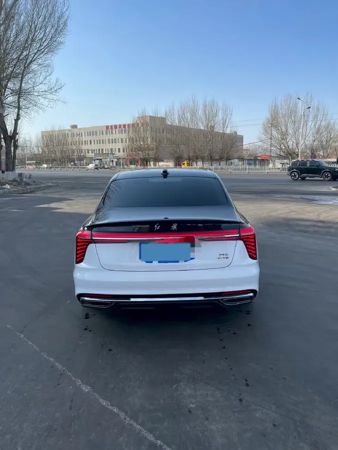 2023 HongQi H5 2.0T 224HP L4 8AT,autocango,china used car exporter,china ev exporter,chinese used car exporter,chinese used ev exporter