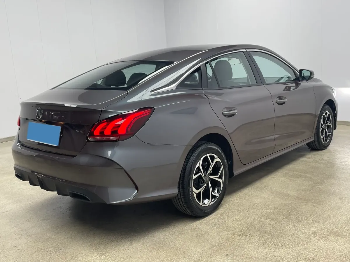 2023 MG 5 1.5L 129HP L4 5MT,autocango,china used car exporter,china ev exporter,chinese used car exporter,chinese used ev exporter