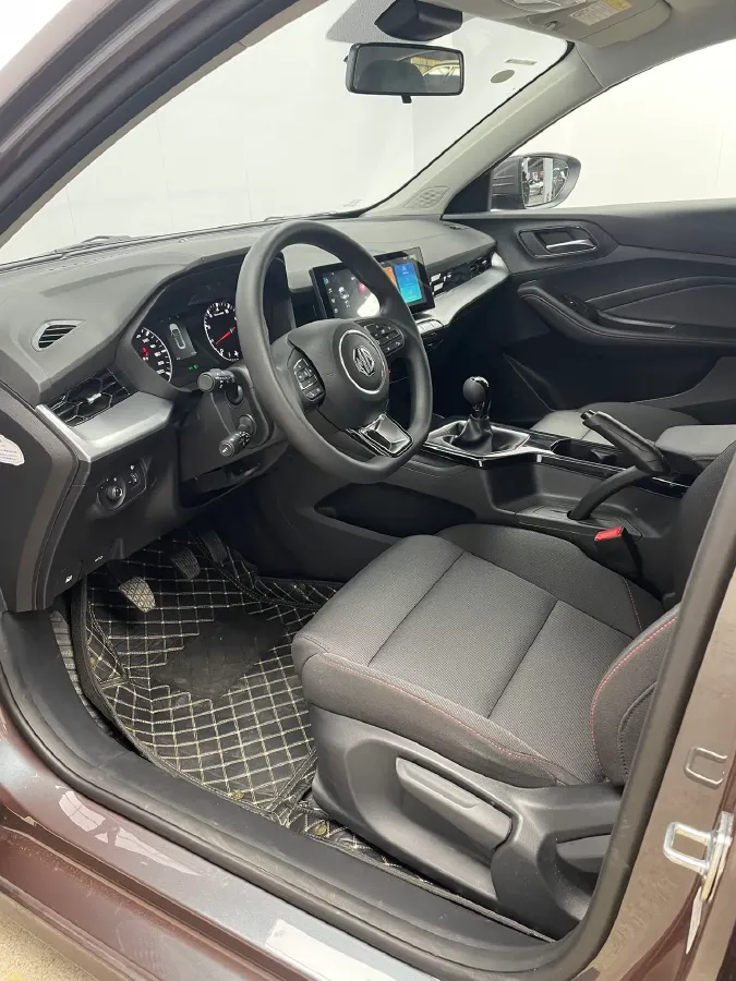 2023 MG 5 1.5L 129HP L4 5MT,autocango,china used car exporter,china ev exporter,chinese used car exporter,chinese used ev exporter