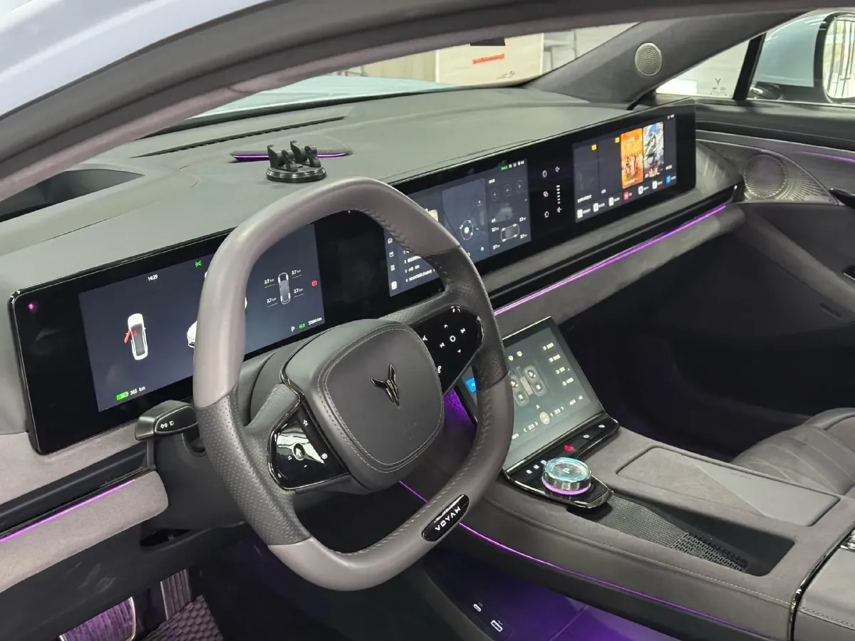 2023 Voyah ZhuiGuang BEV 82.11KWH,autocango,china used car exporter,china ev exporter,chinese used car exporter,chinese used ev exporter