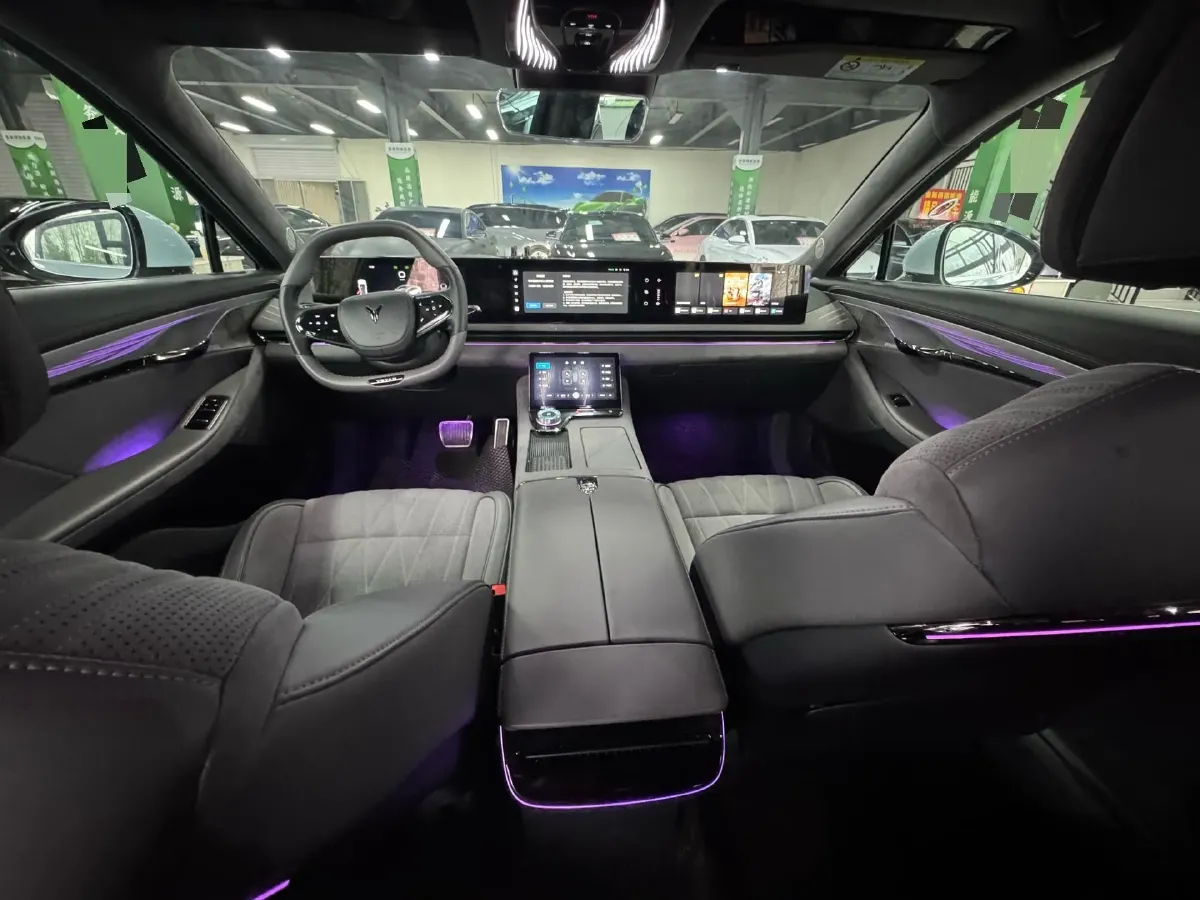 2023 Voyah ZhuiGuang BEV 82.11KWH,autocango,china used car exporter,china ev exporter,chinese used car exporter,chinese used ev exporter