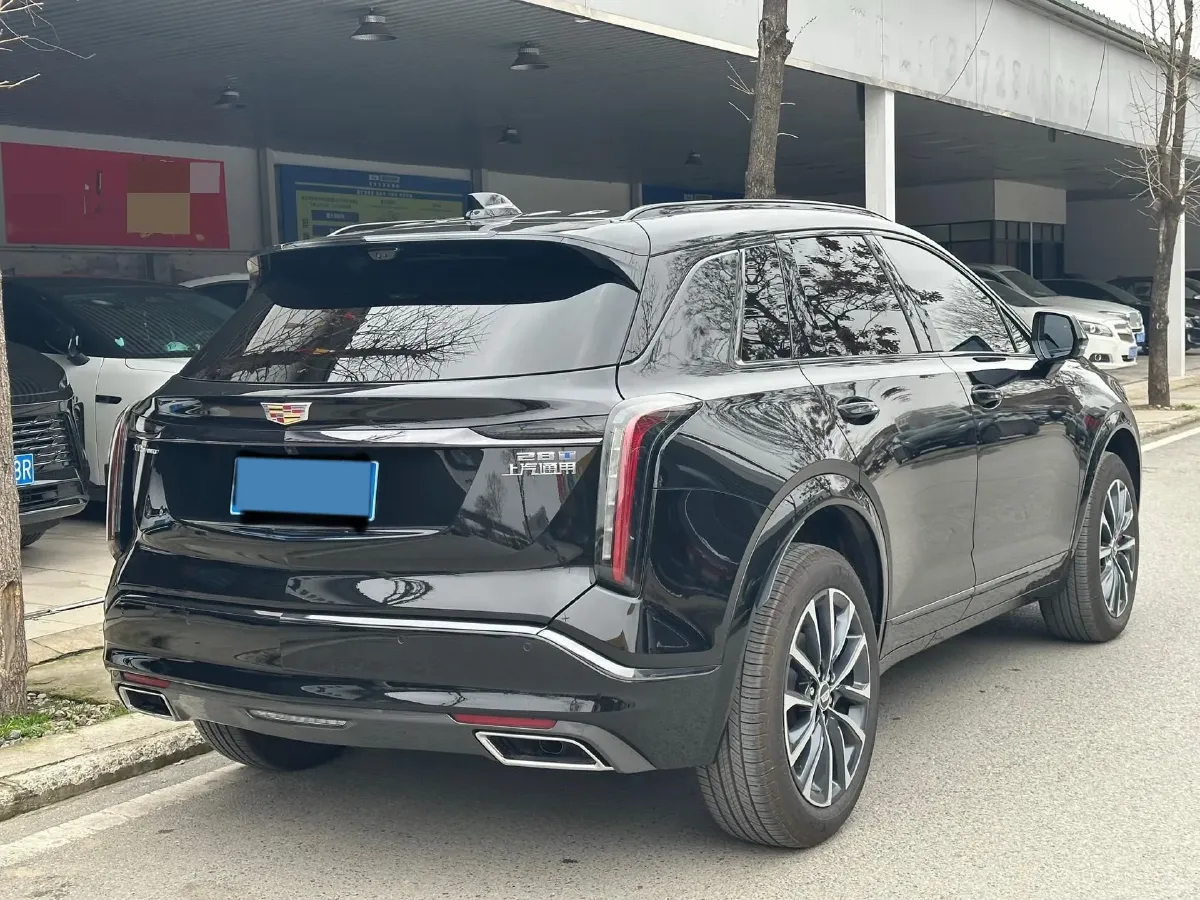 2025 Cadillac XT5 2.0T 237HP L4 9AT,autocango,china used car exporter,china ev exporter,chinese used car exporter,chinese used ev exporter