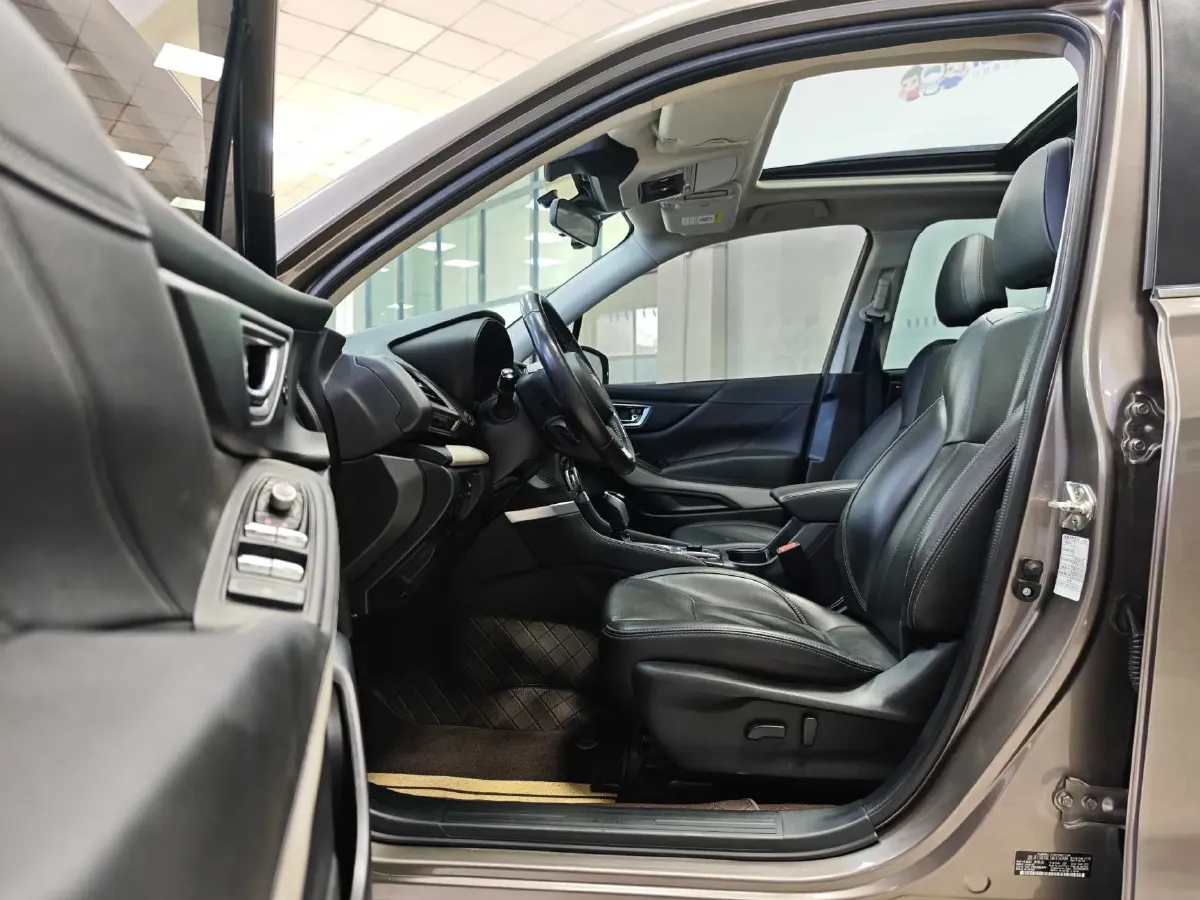 2021 Subaru Forester 2.0L 154HP H4 CVT,autocango,china used car exporter,china ev exporter,chinese used car exporter,chinese used ev exporter