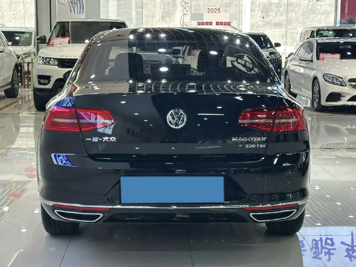 2017 Volkswagen Magotan 1.8T 180HP L4 7DCT,autocango,china used car exporter,china ev exporter,chinese used car exporter,chinese used ev exporter