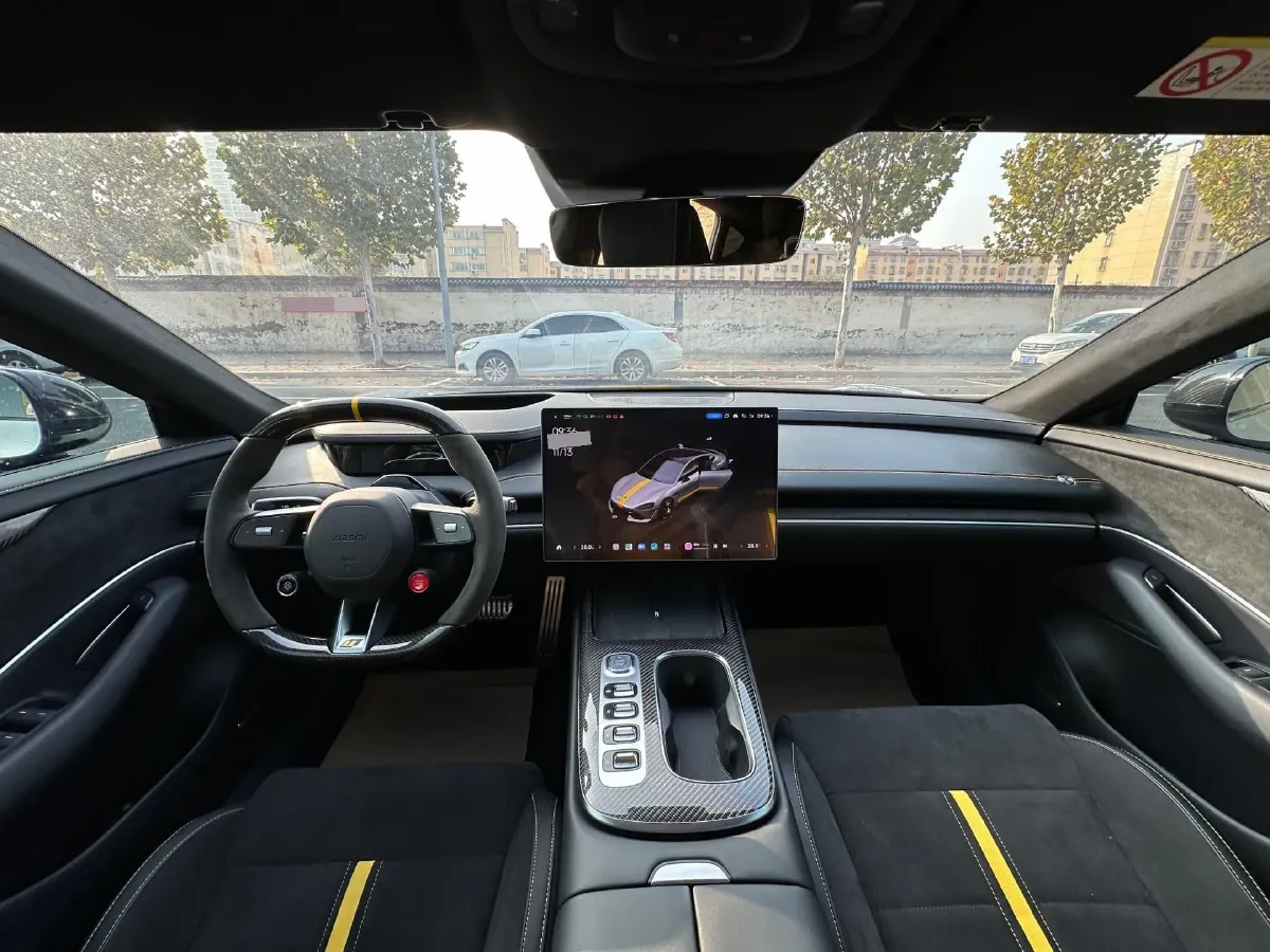 2025 MI SU7 Ultra BEV 93.7KWH,autocango,china used car exporter,china ev exporter,chinese used car exporter,chinese used ev exporter