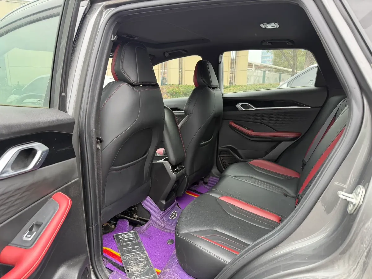 2022 Geely Coolray 1.5T 181HP L4 7DCT,autocango,china used car exporter,china ev exporter,chinese used car exporter,chinese used ev exporter