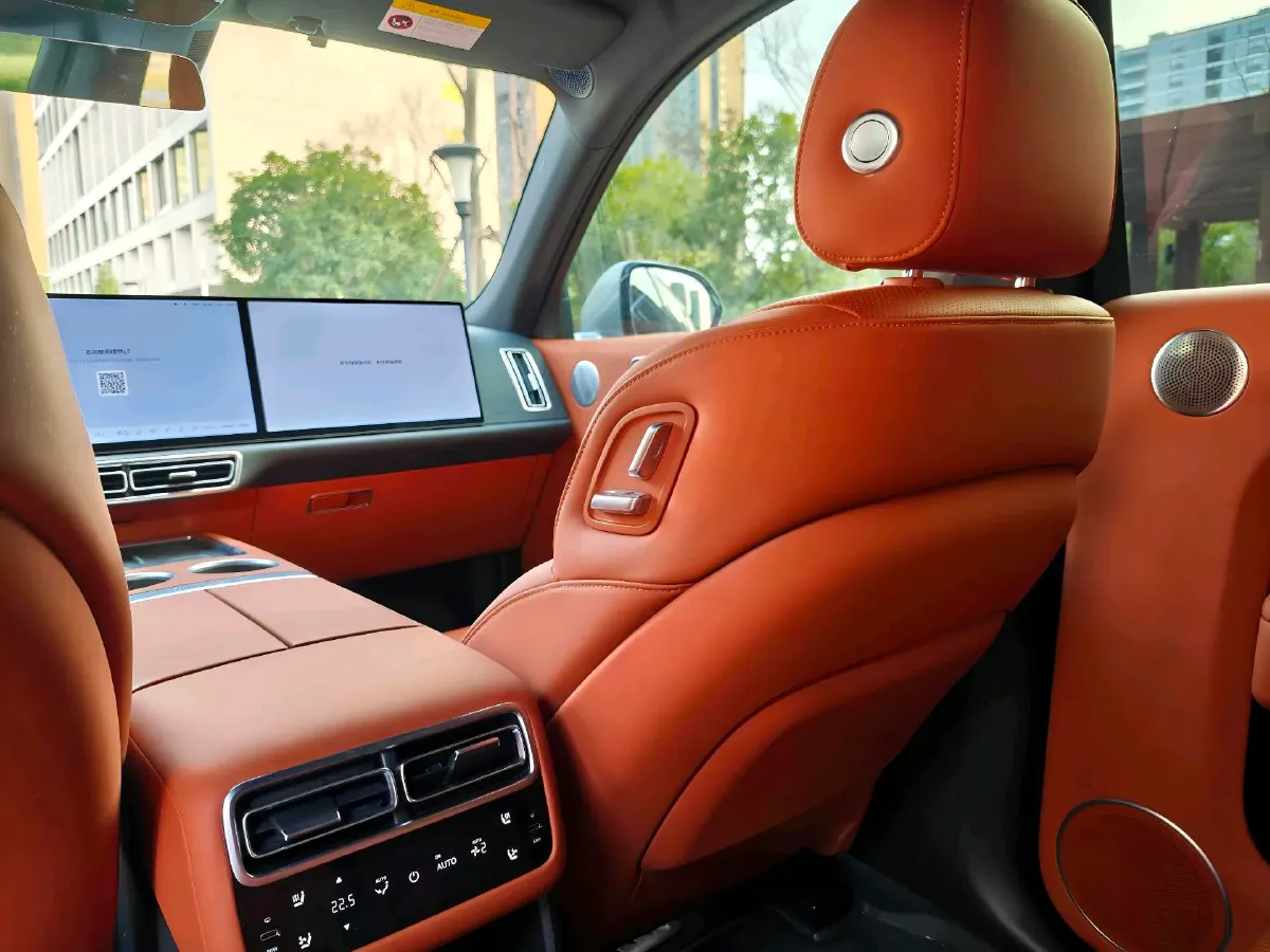 2024 Li L7 Range Extended 154HP REEV 42.8KWH,autocango,china used car exporter,china ev exporter,chinese used car exporter,chinese used ev exporter