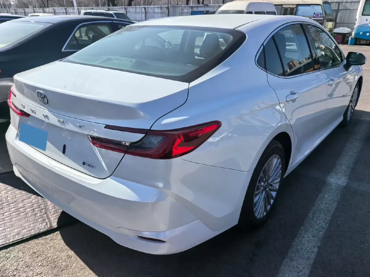 2026 Toyota Camry 2.0L 152HP L4 E-CVT Hybrid,autocango,china used car exporter,china ev exporter,chinese used car exporter,chinese used ev exporter