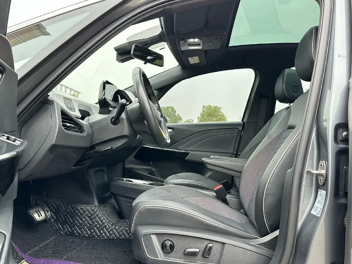 2023 Volkswagen ID.3 BEV 52.8KWH,autocango,china used car exporter,china ev exporter,chinese used car exporter,chinese used ev exporter