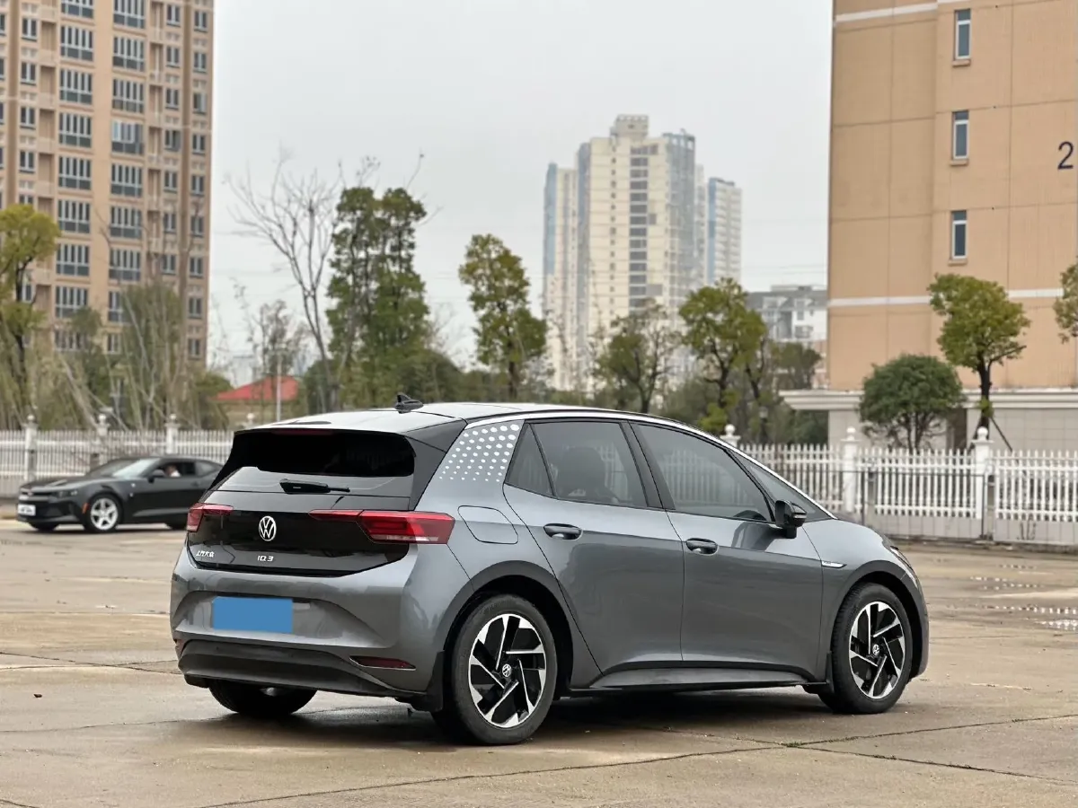 2023 Volkswagen ID.3 BEV 52.8KWH,autocango,china used car exporter,china ev exporter,chinese used car exporter,chinese used ev exporter