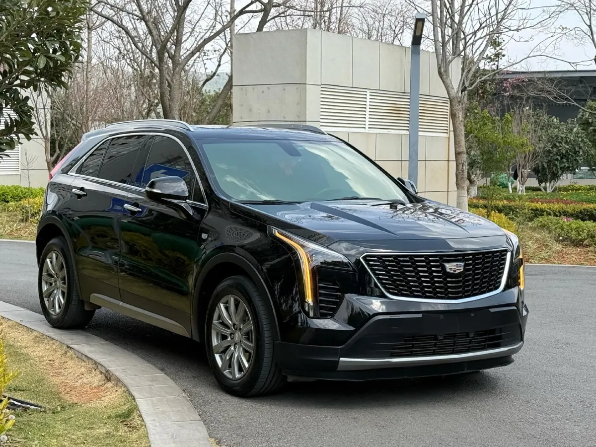 2020 Cadillac XT4 2.0T 241HP L4 9AT,autocango,china used car exporter,china ev exporter,chinese used car exporter,chinese used ev exporter