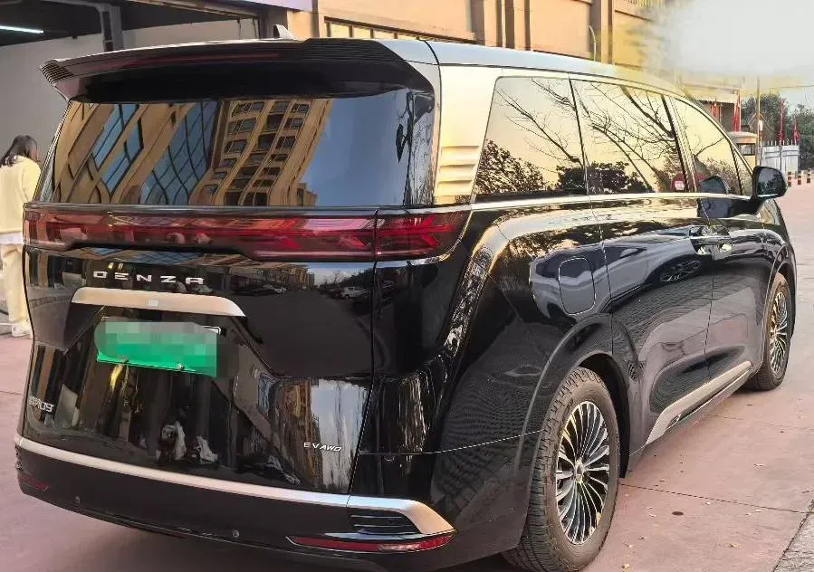 2022 Jaguar XFL 2.0T 250HP L4 8AT,autocango,china used car exporter,china ev exporter,chinese used car exporter,chinese used ev exporter