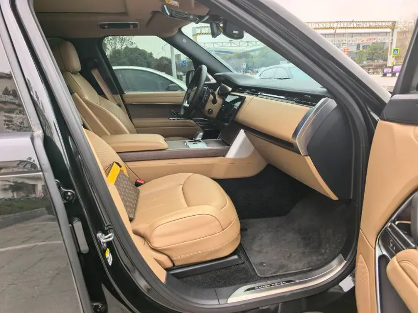 2025 Land Rover Range Rover 3.0T 360HP L6 8AT,autocango,china used car exporter,china ev exporter,chinese used car exporter,chinese used ev exporter