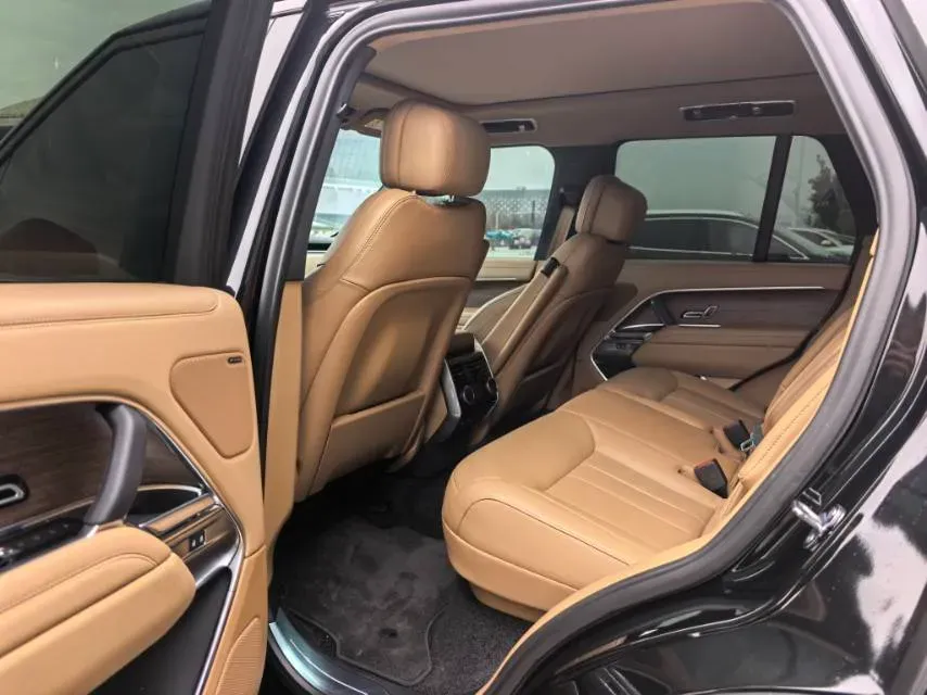 2025 Land Rover Range Rover 3.0T 360HP L6 8AT,autocango,china used car exporter,china ev exporter,chinese used car exporter,chinese used ev exporter