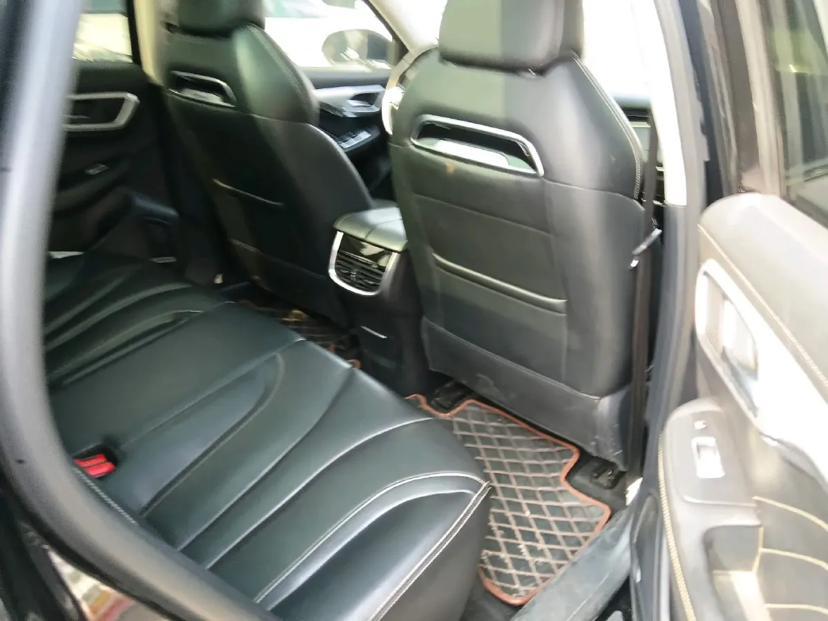 2018 Roewe MARVEL X BEV 52.5KWH,autocango,china used car exporter,china ev exporter,chinese used car exporter,chinese used ev exporter