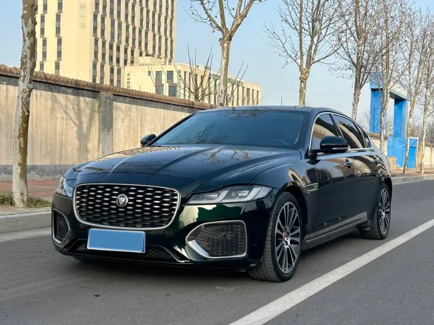 2021 Jaguar XFL 2.0T 250HP L4 8AT,autocango,china used car exporter,china ev exporter,chinese used car exporter,chinese used ev exporter