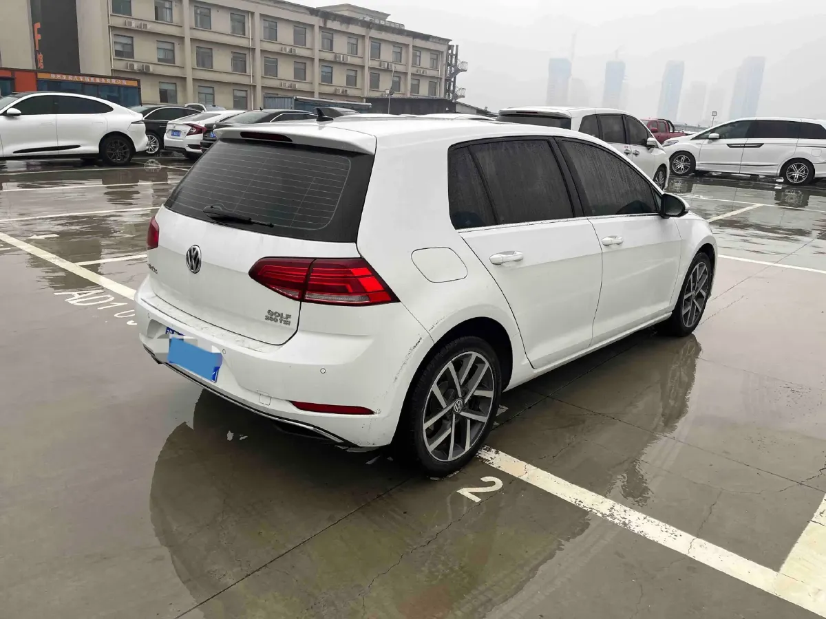 2019 Brilliance Auto V7 1.8T 231HP L4 7DCT,autocango,china used car exporter,china ev exporter,chinese used car exporter,chinese used ev exporter