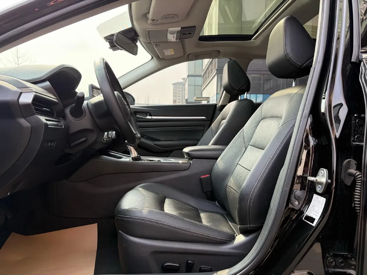 2021 Nissan Teana 2.0L 156HP L4 CVT,autocango,china used car exporter,china ev exporter,chinese used car exporter,chinese used ev exporter