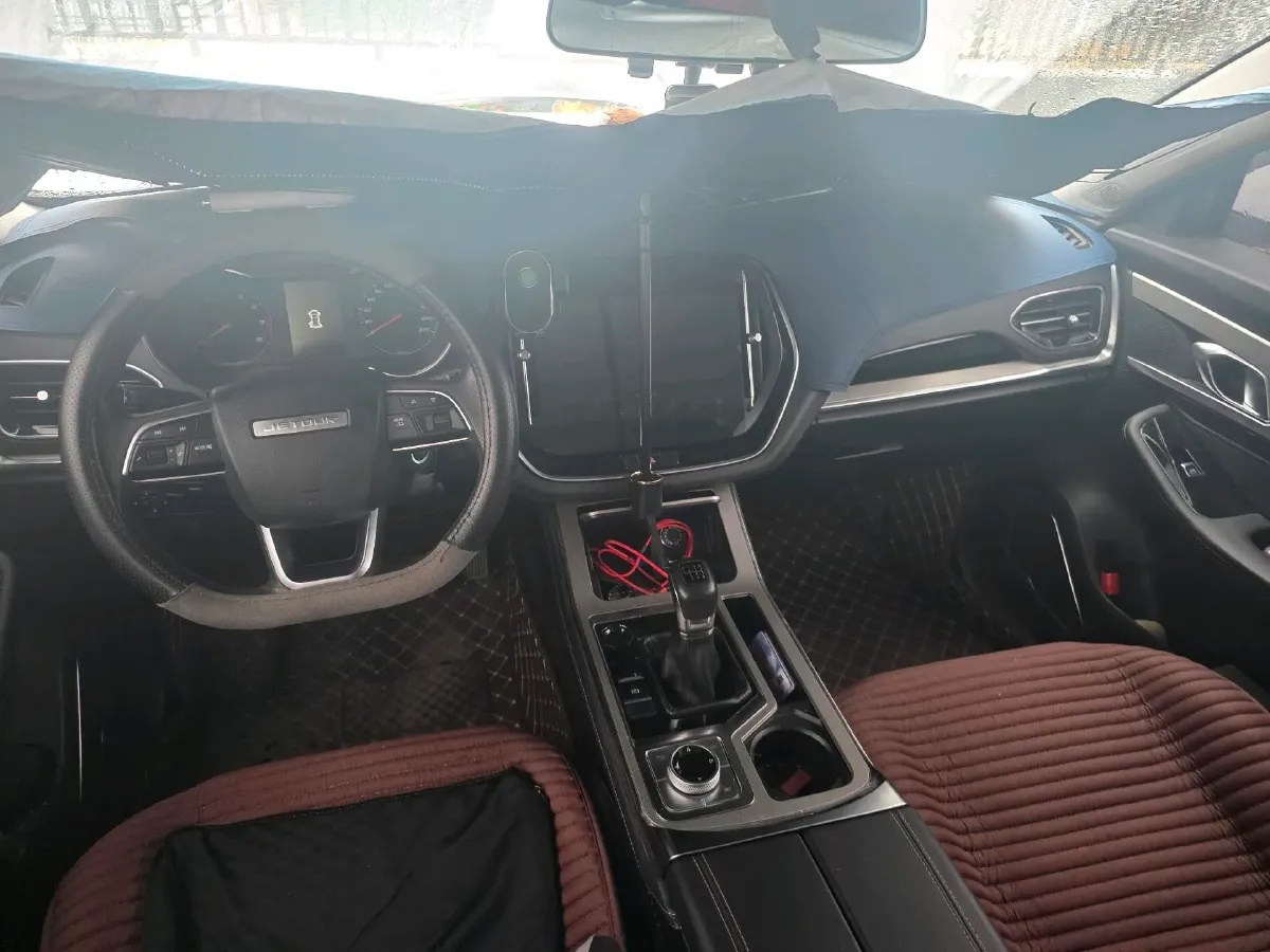 2022 Jetour X70M 1.5T 156HP L4 6MT,autocango,china used car exporter,china ev exporter,chinese used car exporter,chinese used ev exporter