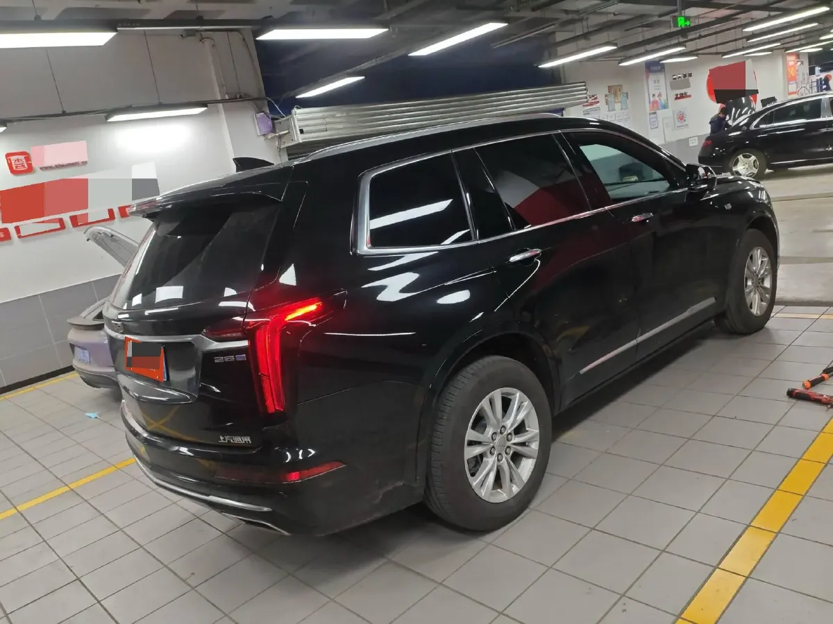 2022 Cadillac XT6 2.0T 237HP L4 9AT,autocango,china used car exporter,china ev exporter,chinese used car exporter,chinese used ev exporter