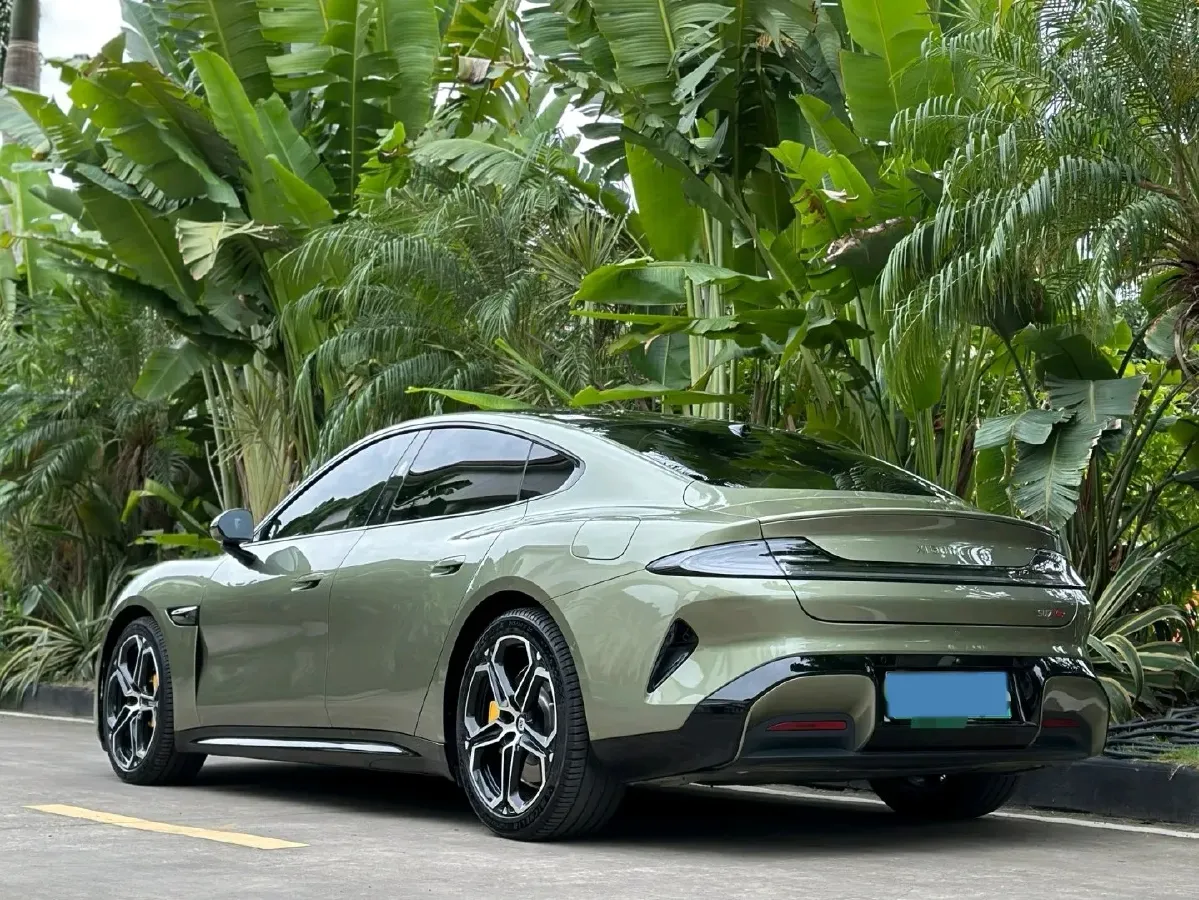 2024 MI SU7 BEV 101KWH,autocango,china used car exporter,china ev exporter,chinese used car exporter,chinese used ev exporter