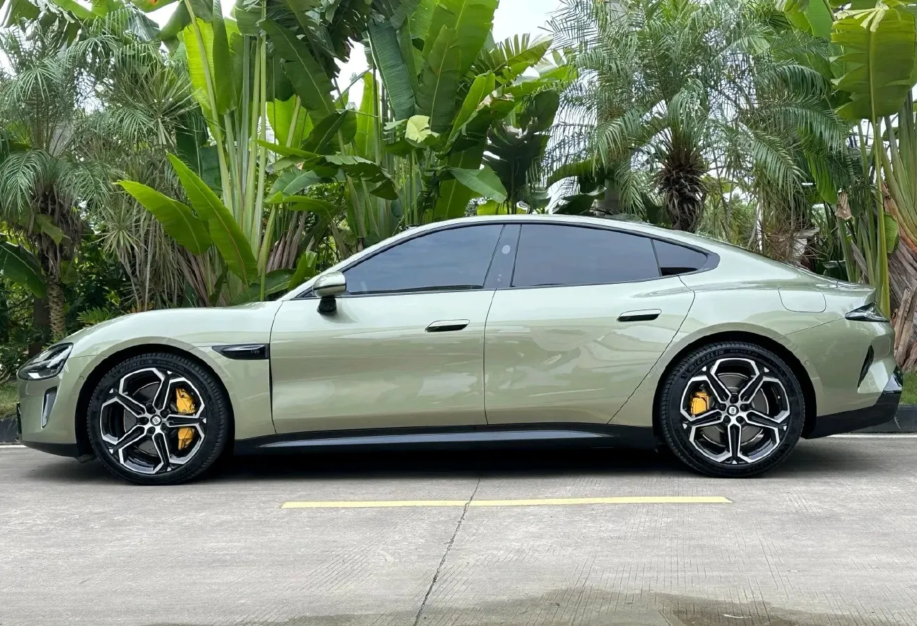 2024 MI SU7 BEV 101KWH,autocango,china used car exporter,china ev exporter,chinese used car exporter,chinese used ev exporter