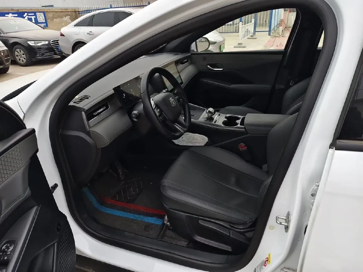 2025 BYD Seal05 DM-i 1.5L 101HP L4 E-CVT PHEV 7.68KWH,autocango,china used car exporter,china ev exporter,chinese used car exporter,chinese used ev exporter