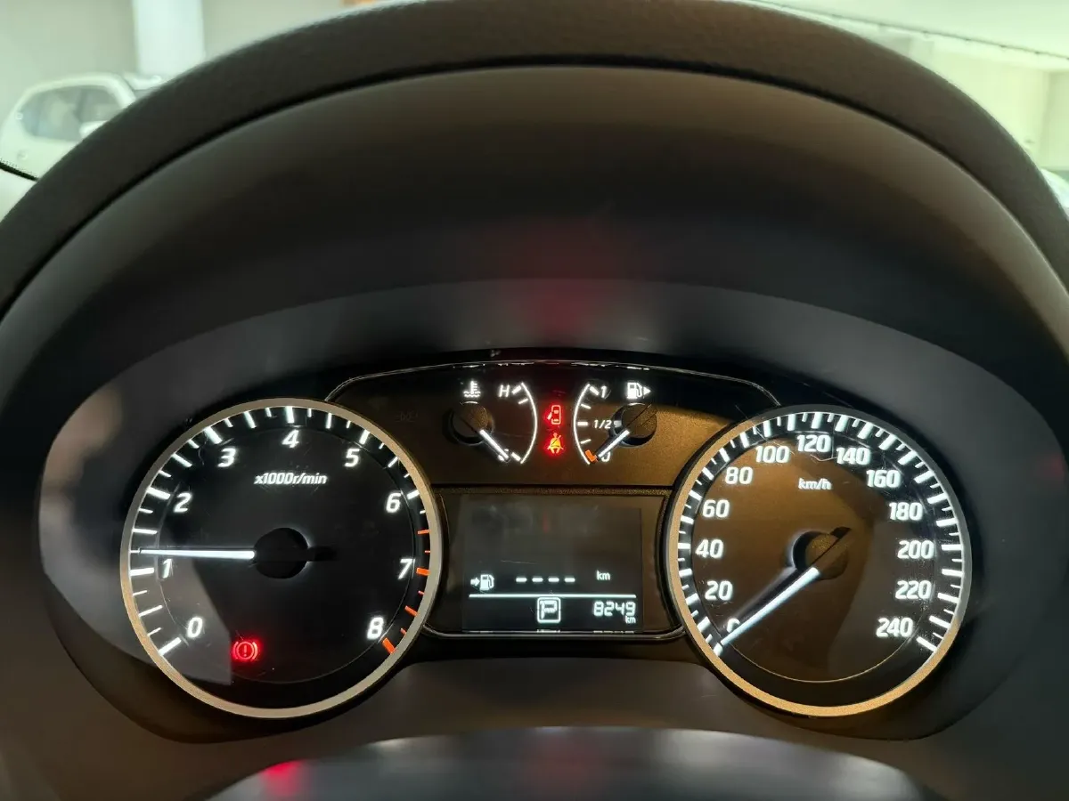 2021 Nissan Sylphy 1.6L 122HP L4 CVT,autocango,china used car exporter,china ev exporter,chinese used car exporter,chinese used ev exporter