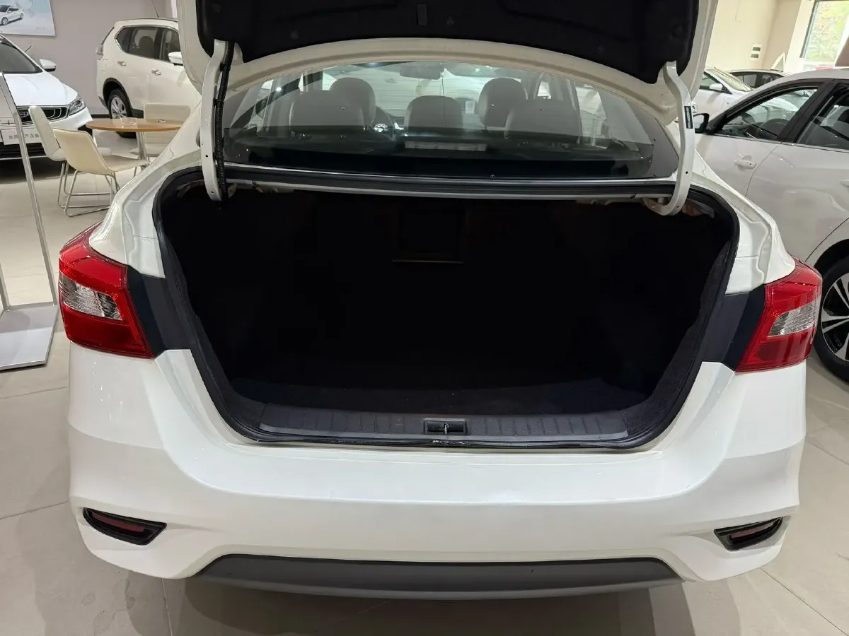 2021 Nissan Sylphy 1.6L 122HP L4 CVT,autocango,china used car exporter,china ev exporter,chinese used car exporter,chinese used ev exporter