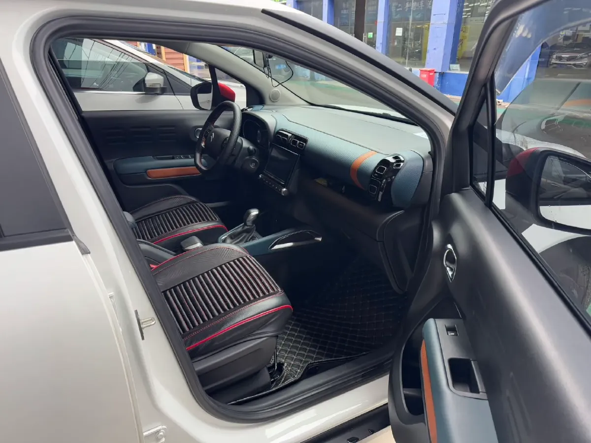 2018 Citroen C3-XR 1.2T 136HP L3 6AT,autocango,china used car exporter,china ev exporter,chinese used car exporter,chinese used ev exporter