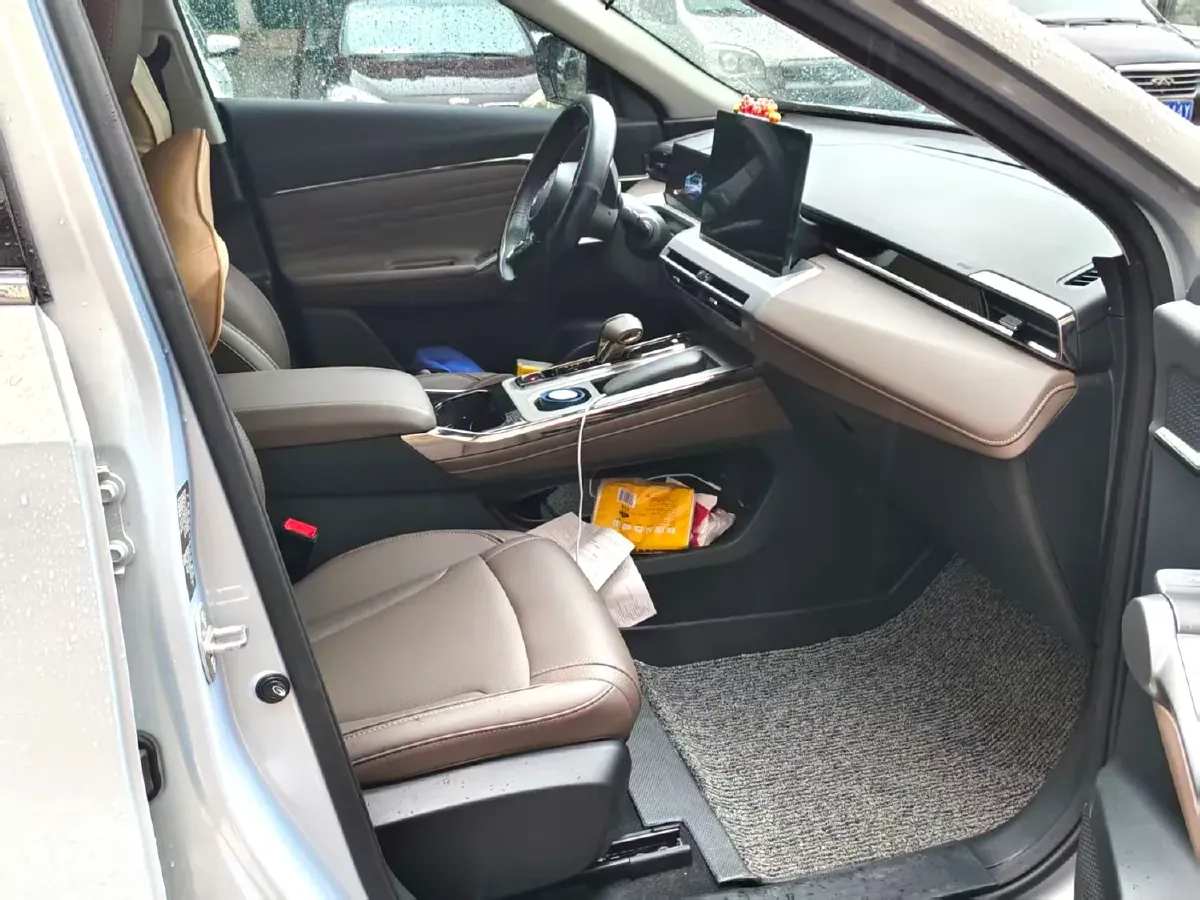 2024 GAC Trumpchi GS4 1.5T 177HP L4 7DCT,autocango,china used car exporter,china ev exporter,chinese used car exporter,chinese used ev exporter