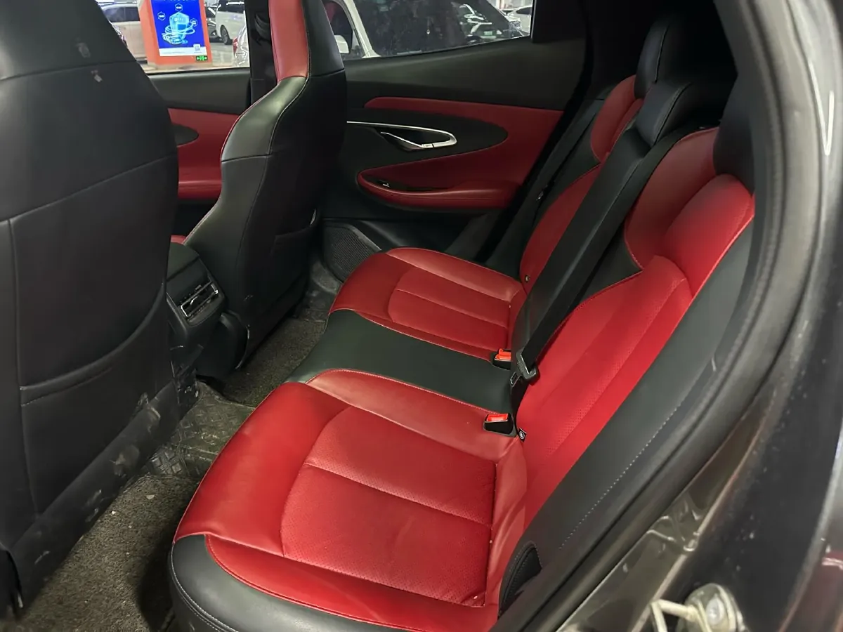 2020 ChangAn UNI-T 1.5T 180HP L4 7DCT,autocango,china used car exporter,china ev exporter,chinese used car exporter,chinese used ev exporter