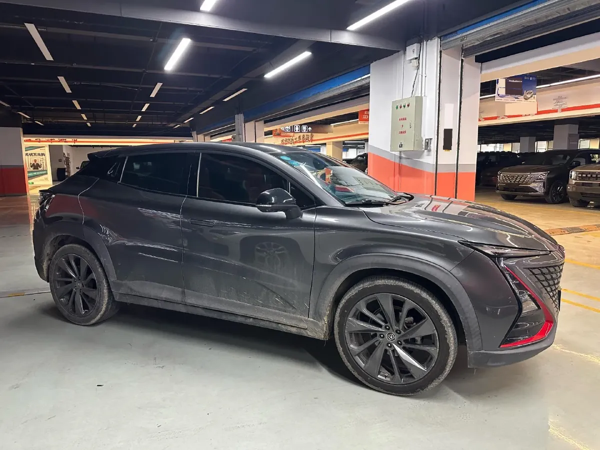 2020 ChangAn UNI-T 1.5T 180HP L4 7DCT,autocango,china used car exporter,china ev exporter,chinese used car exporter,chinese used ev exporter