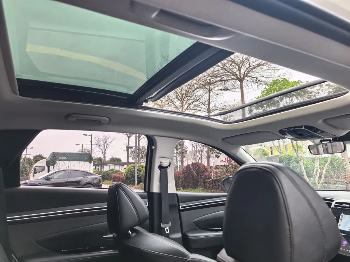 2023 Hyundai Tucson 1.5T 200HP L4 8AT,autocango,china used car exporter,china ev exporter,chinese used car exporter,chinese used ev exporter