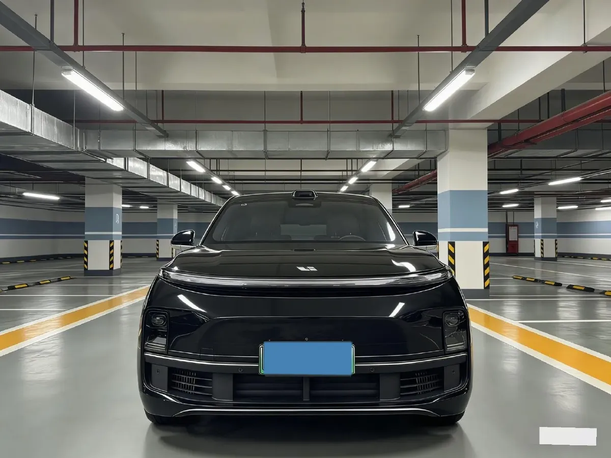 2022 Li L9 Range Extended 154HP REEV 42.6KWH,autocango,china used car exporter,china ev exporter,chinese used car exporter,chinese used ev exporter