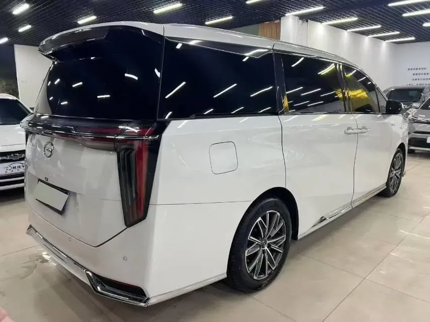 2024 GAC Trumpchi M8 2.0T 252HP L4 8AT,autocango,china used car exporter,china ev exporter,chinese used car exporter,chinese used ev exporter