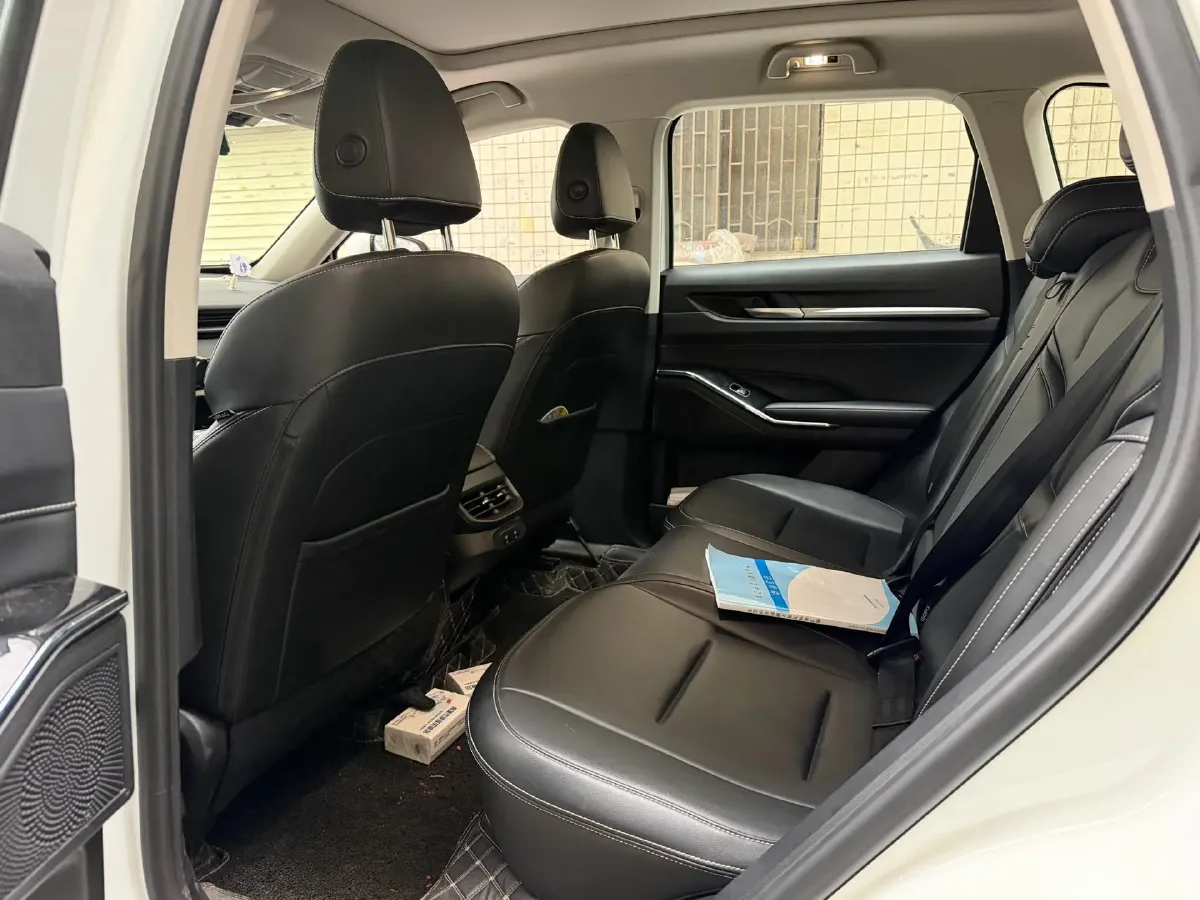 2021 Haval H6 1.5T 169HP L4 7DCT,autocango,china used car exporter,china ev exporter,chinese used car exporter,chinese used ev exporter